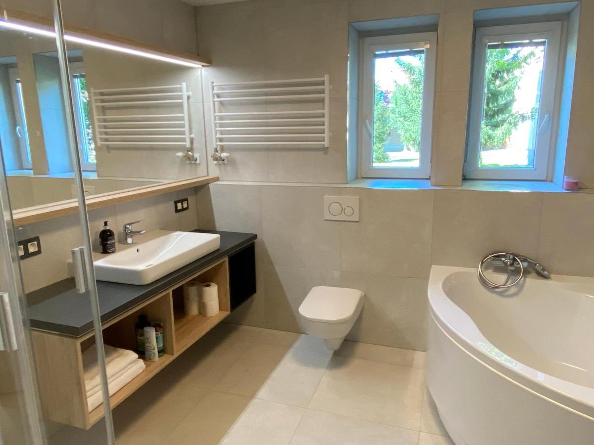 Apartman Relax Zvolen Exteriör bild