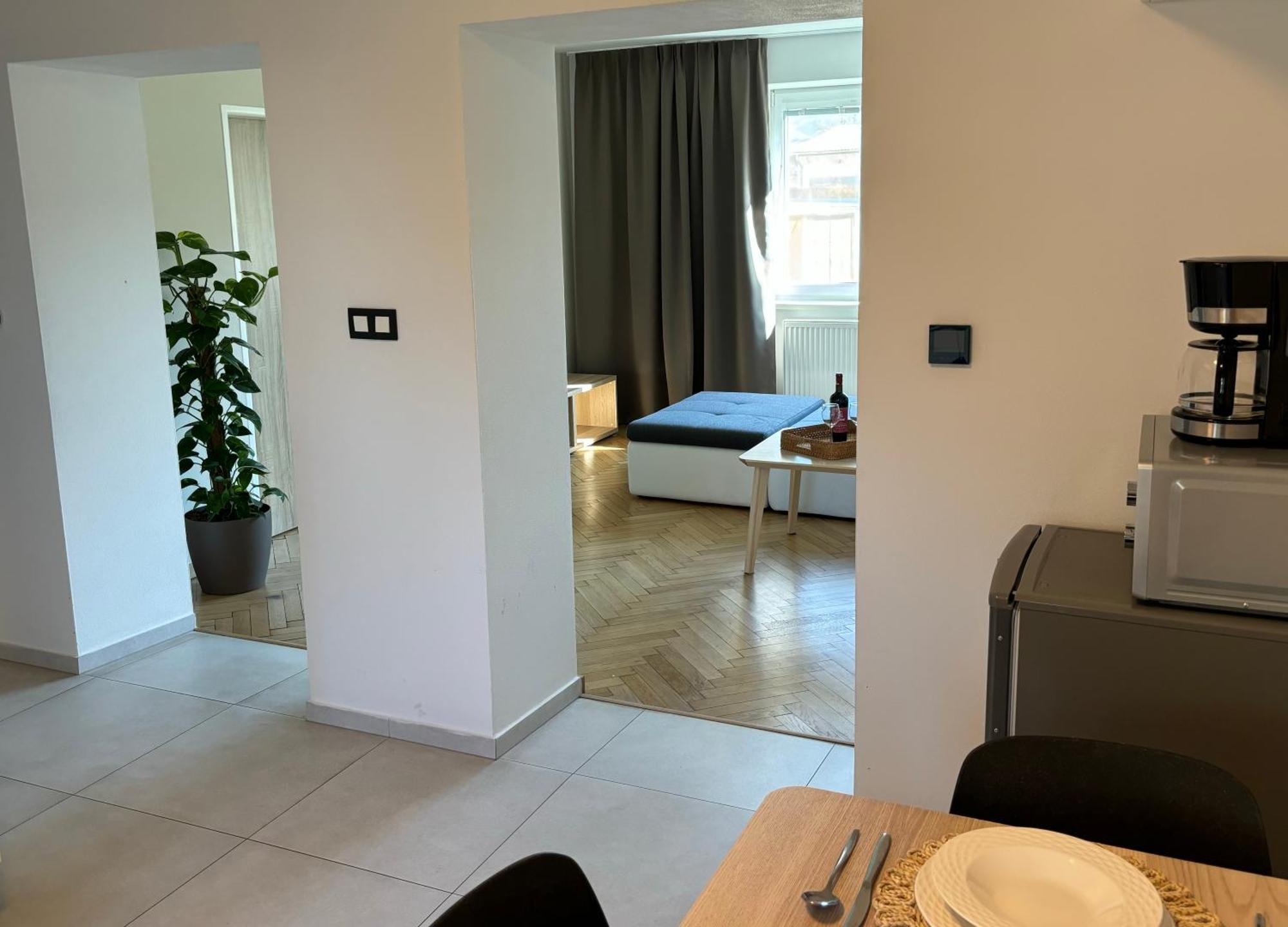 Apartman Relax Zvolen Exteriör bild